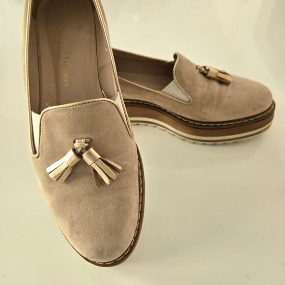 Michele Lopriore "The Cassidy" Tan Suede Platform Tassel Loafer, Size 37, US 7 - Picture 5 of 12